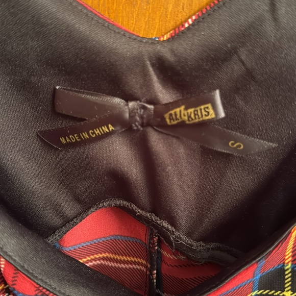 Plaid loose fitting crop top - Picture 3 of 4